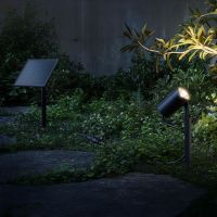 IP44 Piek Mini Solar Bodenstrahler in Anthrazit bei Lichtraum24.de entdecken IP44 Piek Mini Solar Bodenstrahler in Anthrazit bei Lichtraum24.de entdecken