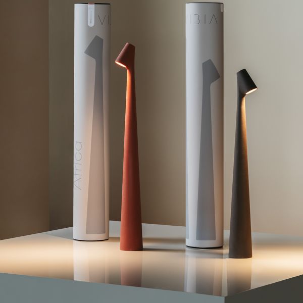 Viba Africa - Portable Akkuleuchte für vielseitige Beleuchtung im Design-Shop Lichtraum24.de kaufen